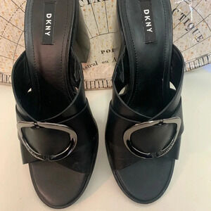Size 9 Womens DKNY Block Heel Sandals, Black with dark silver buckle.